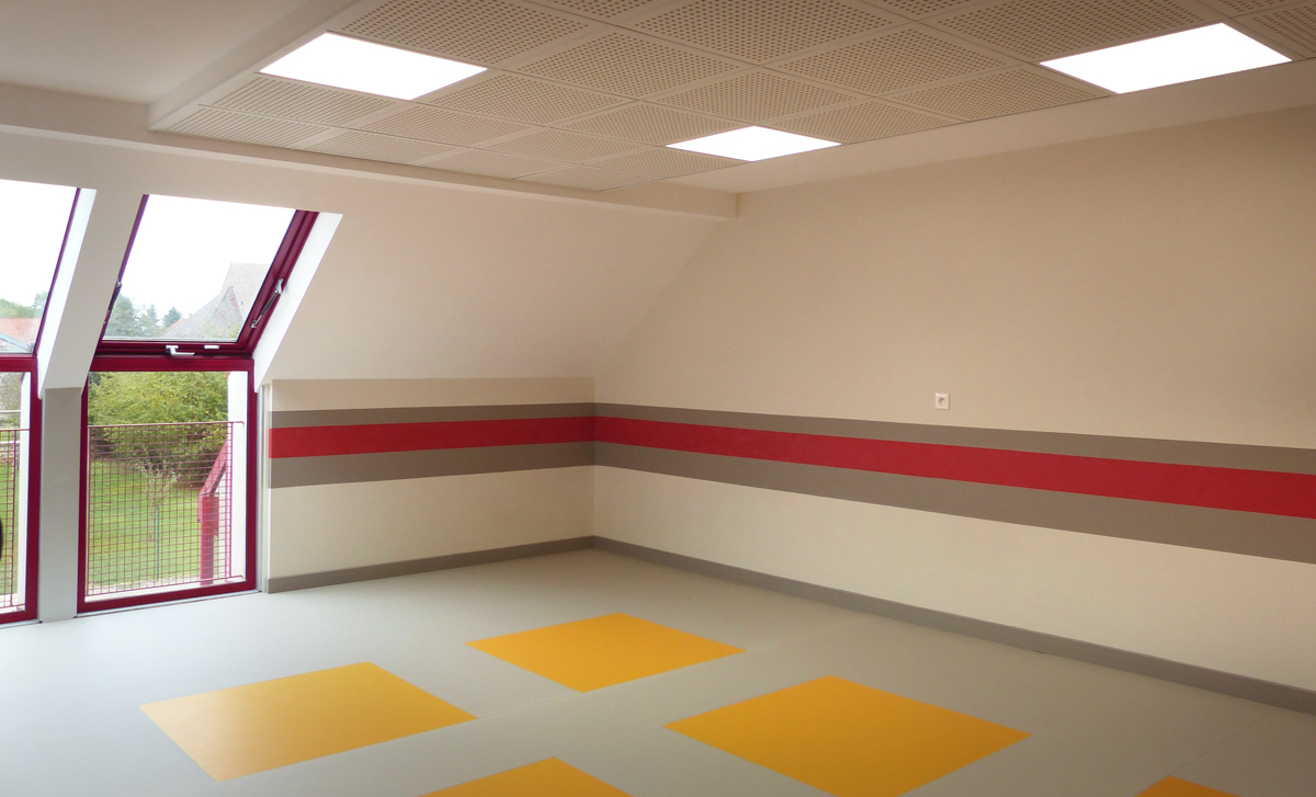 Réhabilitation de l'ancienne poste de Villiers-le-Sec en micro-crèche